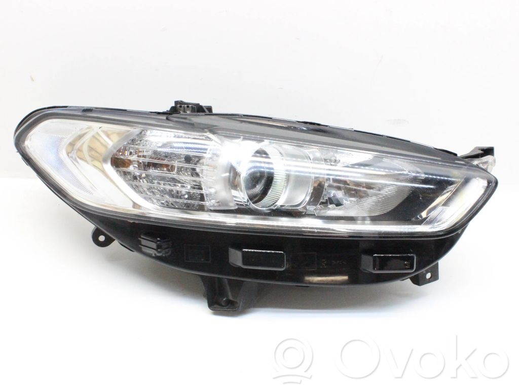 Ford Mondeo MK V Lampa przednia 