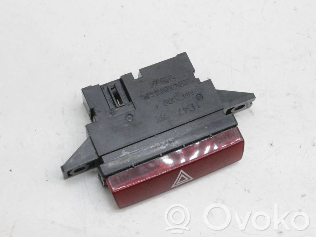 Honda CR-V Hazard light switch 