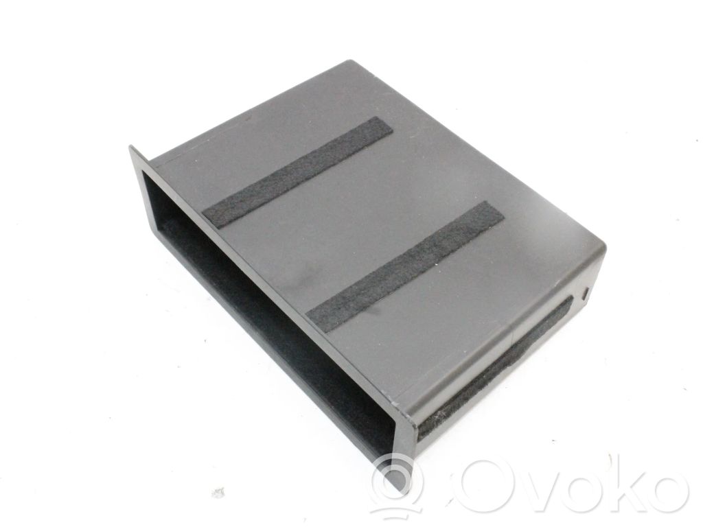 BMW Z4 E85 E86 Glove box 