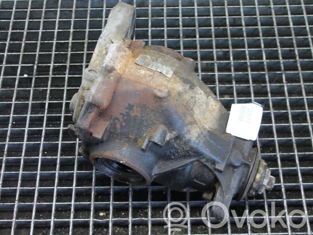 Hinterachsdifferential   7552523