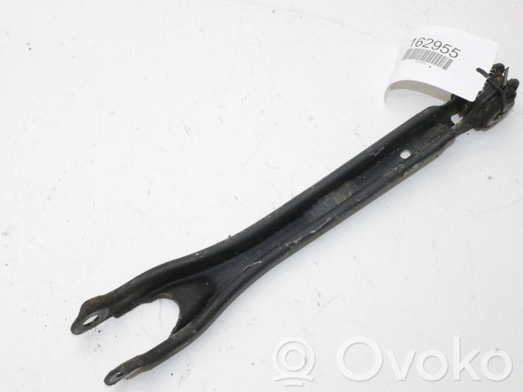 Mercedes-Benz C W205 Triangle bras de suspension supérieur arrière
