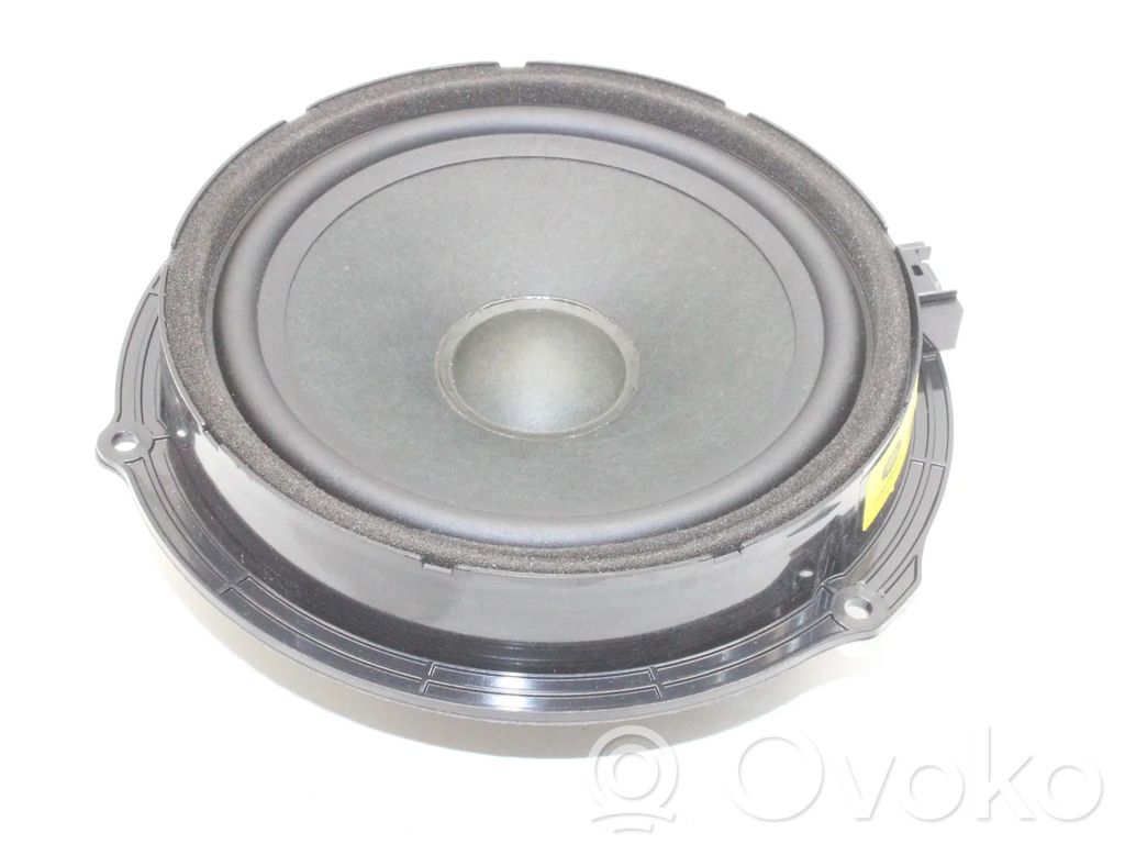 Difuzor ușă spate   JJ3218808BA