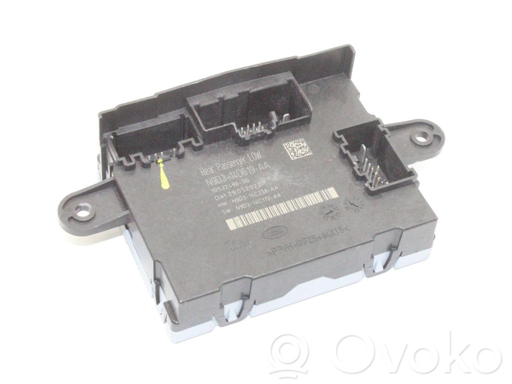 Unité de commande module de porte   N9D314D619AA