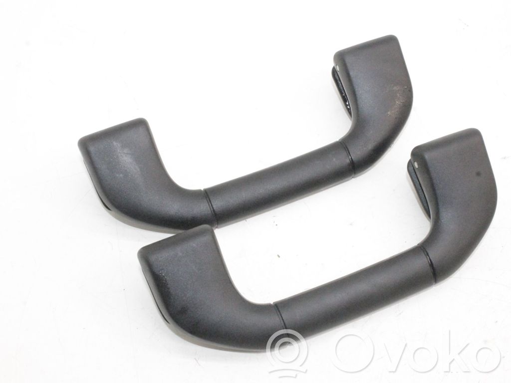 Mercedes-Benz E C207 W207 Un set di maniglie per il soffitto