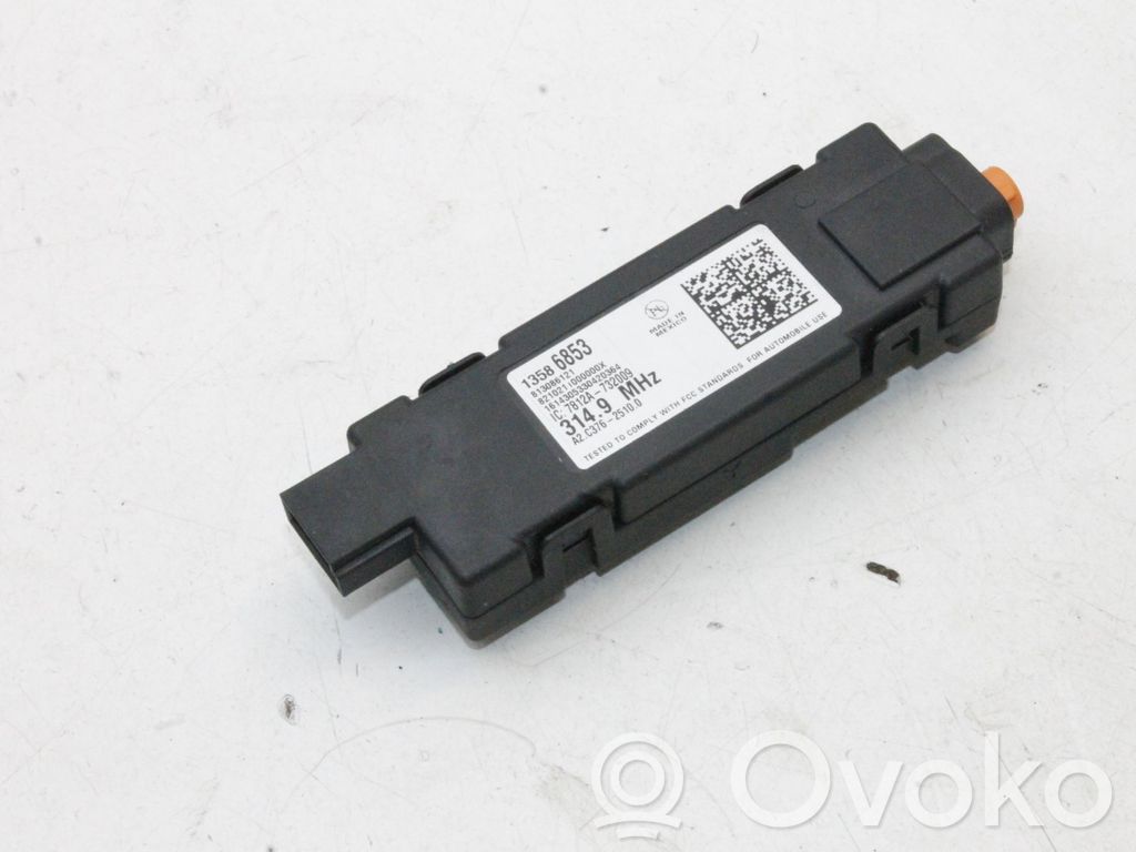 Cadillac Escalade Keyless system antenna 