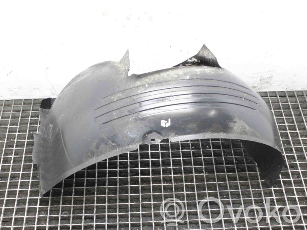 Volkswagen PASSAT CC Nadkole przednie 