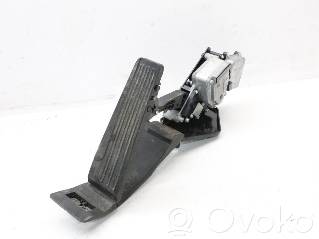 Infiniti M Y51 Gaspedal 