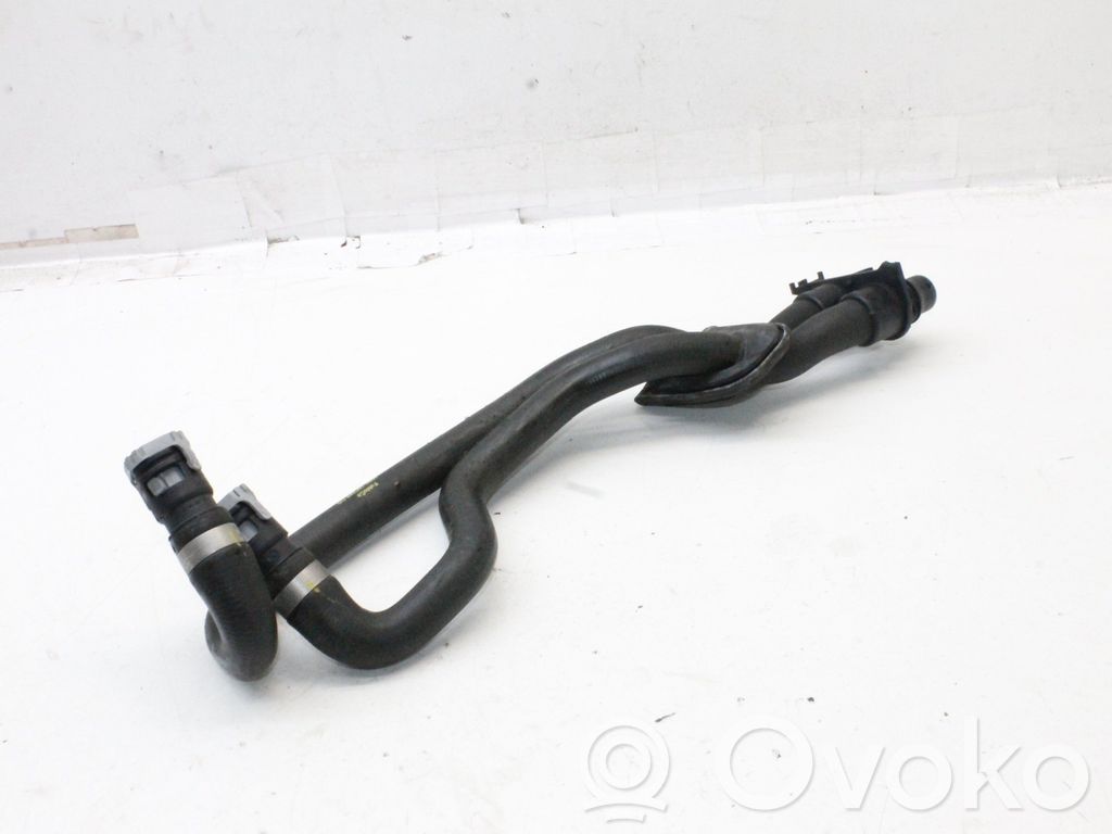 Land Rover Range Rover Evoque L538 Tuyau de liquide de refroidissement moteur 