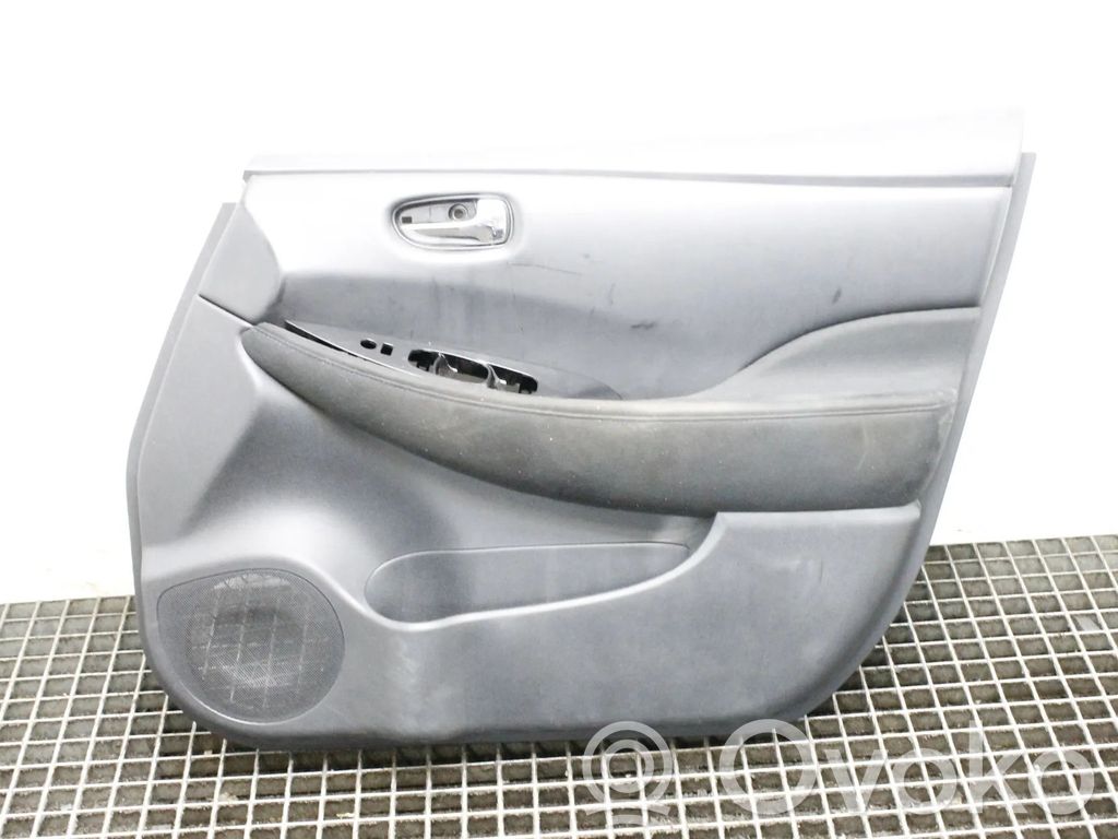 Nissan Leaf I (ZE0) Rivestimento del pannello della portiera anteriore