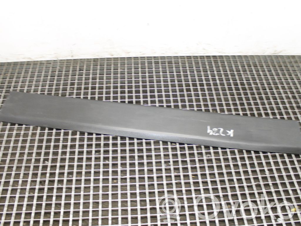 Opel Movano B Rivestimento modanatura parafango posteriore