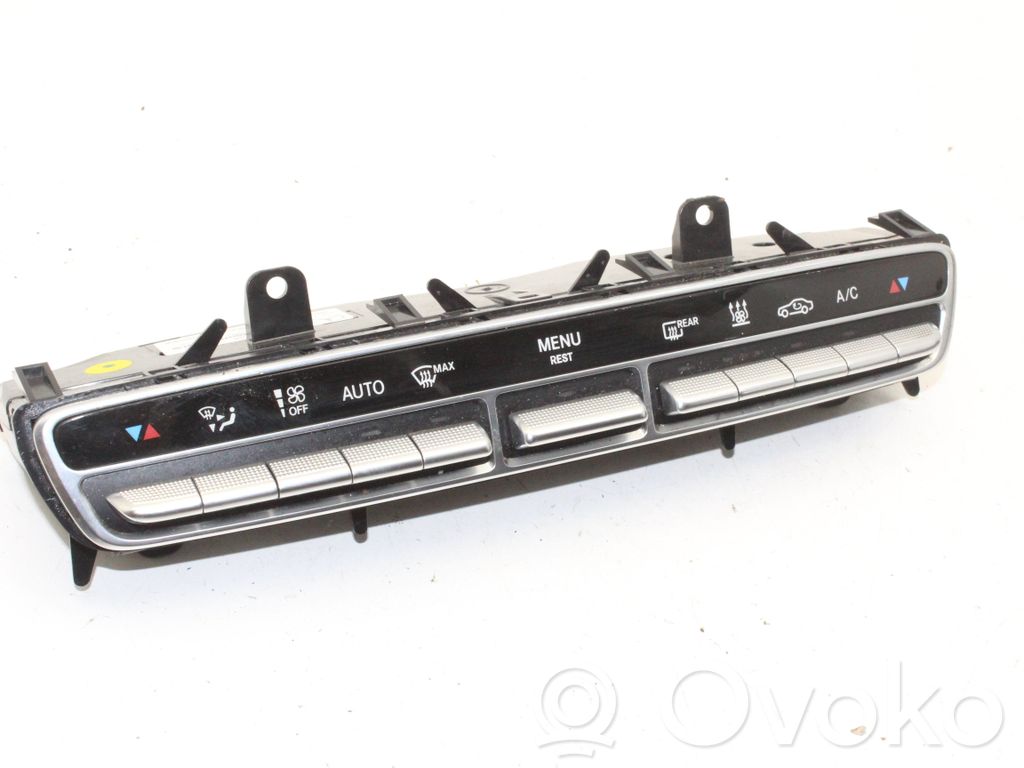 Mercedes-Benz C W205 Comutator control ventilator interior