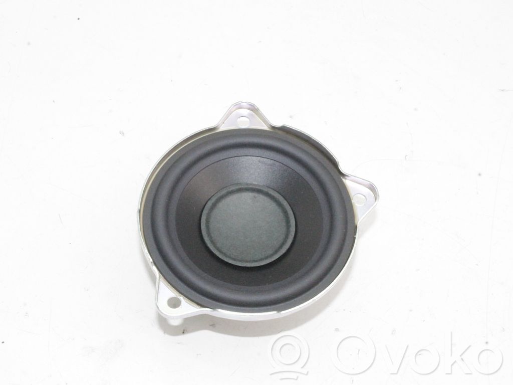 Altavoz de la puerta delantera   GX7318808BA