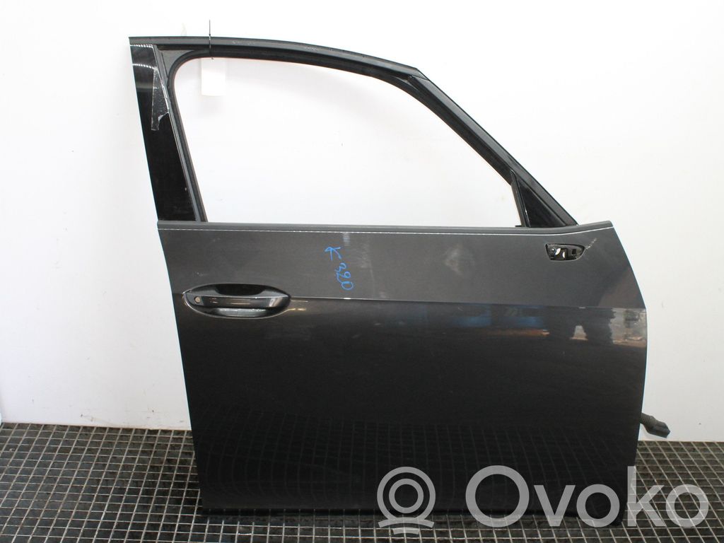 Cupra Born Front door 