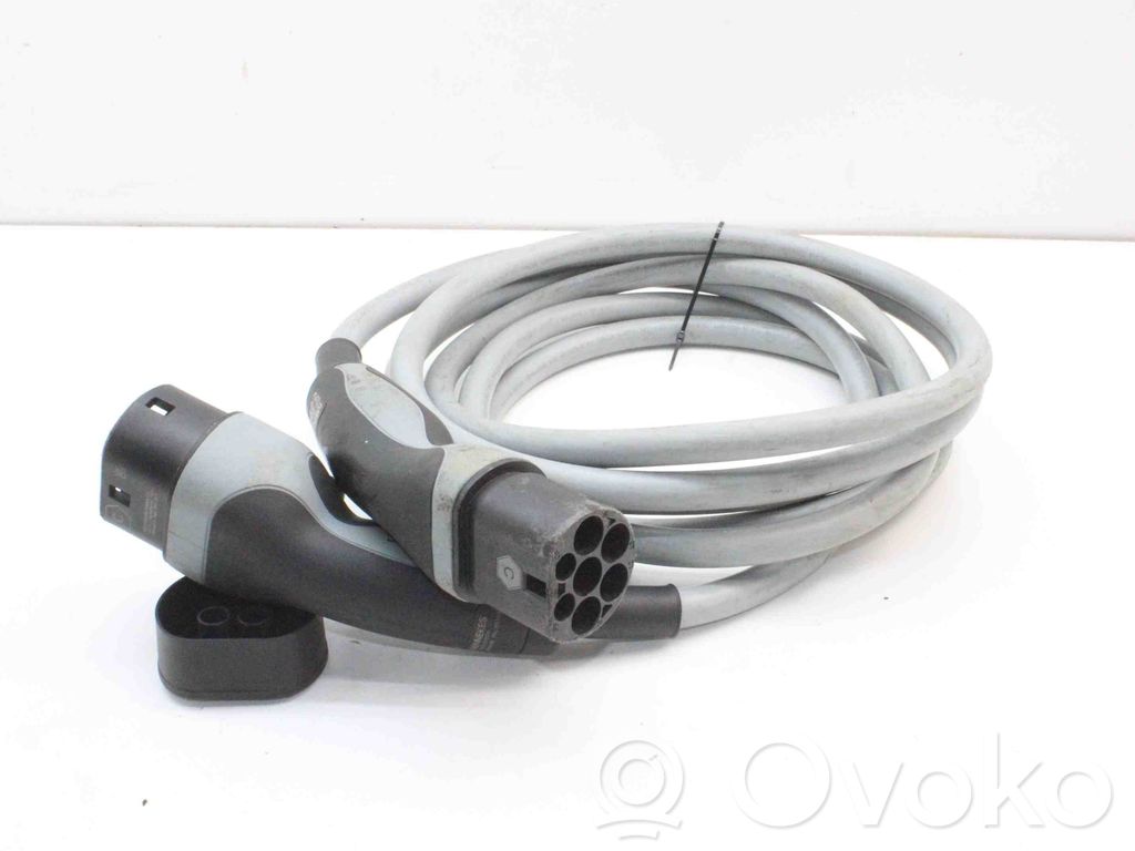 Genesis GV60 Kabel do ładowania samochodu elektrycznego 