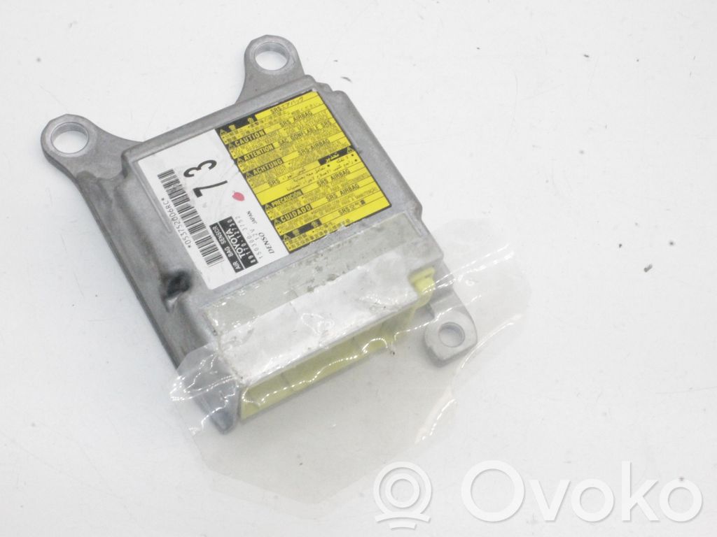 Toyota Auris 150 Airbag control unit/module 