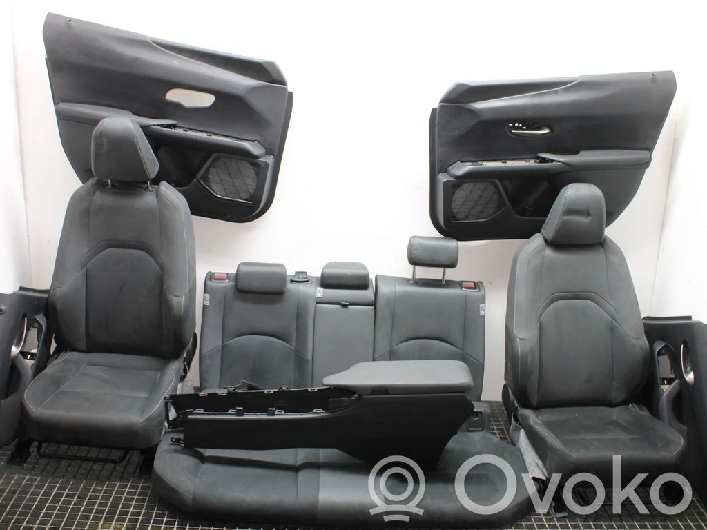 Lexus UX Set de interior
