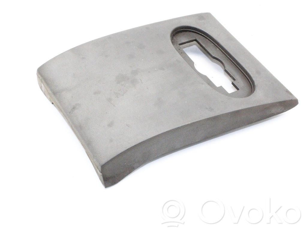 Mercedes-Benz Sprinter W907 W910 Rivestimento modanatura parafango posteriore