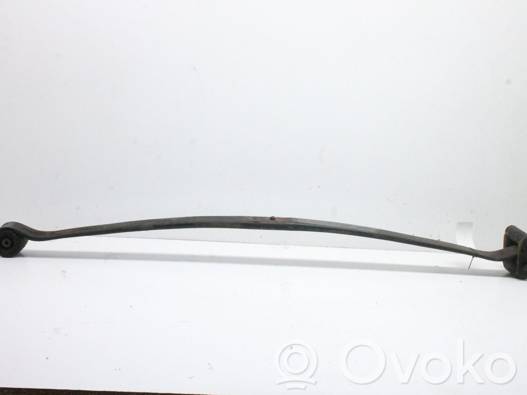 Mercedes-Benz Sprinter W907 W910 Foaie arc spate 
