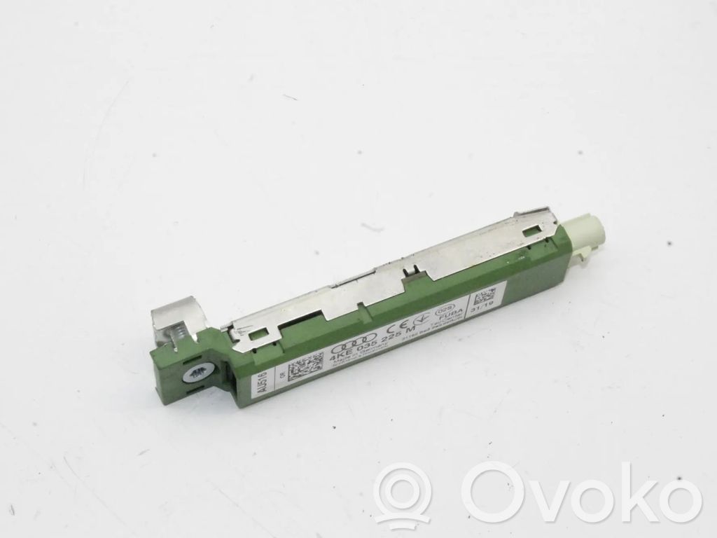 Audi e-tron Antenos stiprintuvas 