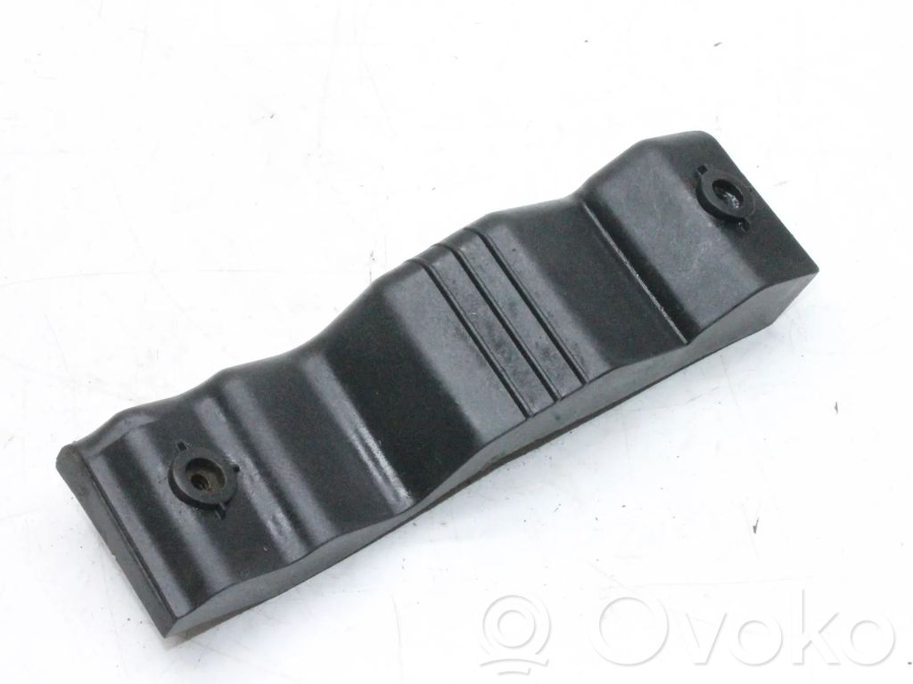 Audi TT Mk1 Front bumper mounting bracket 