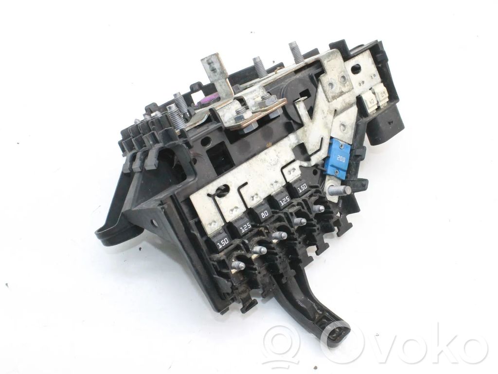 Mercedes-Benz C W205 Releu control curent