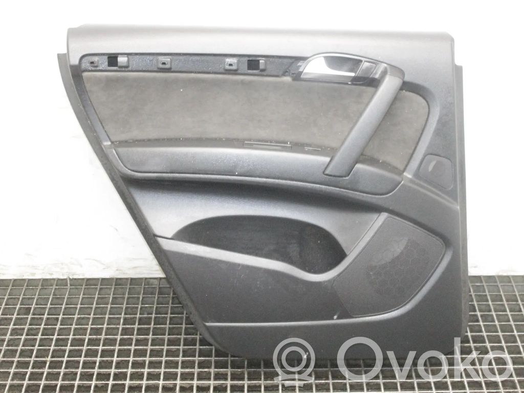 Audi Q7 4L Rivestimento del pannello della portiera posteriore 