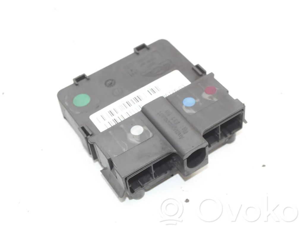 Relé de control de corriente   9136726