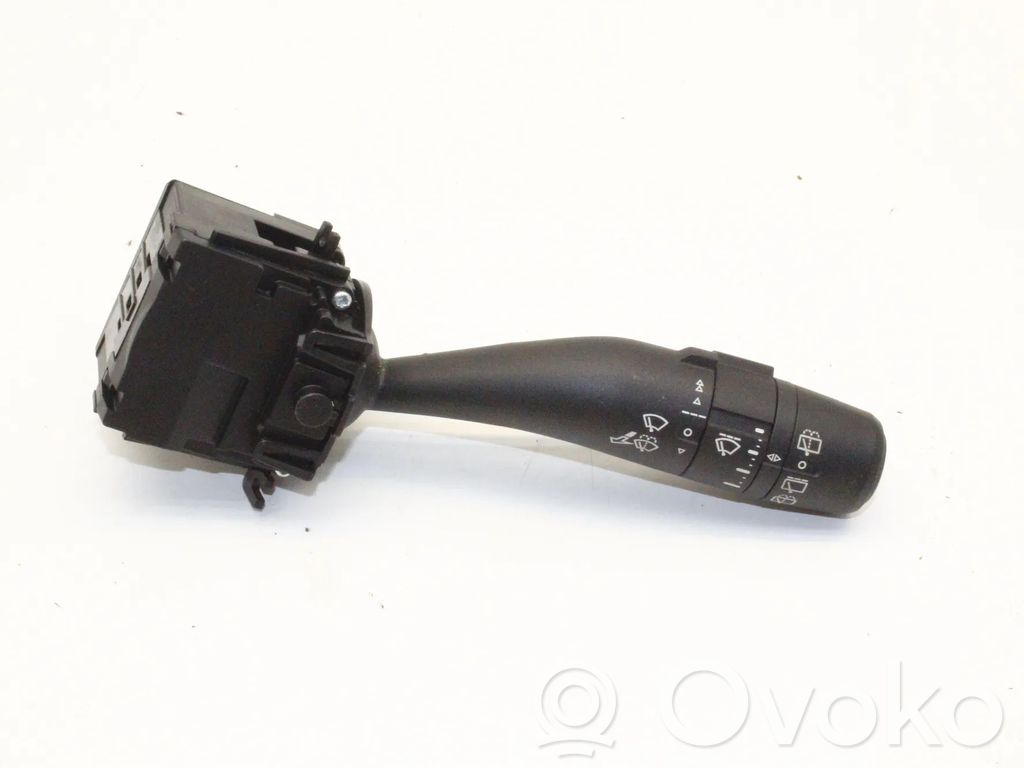MG MG5 ev Pyyhkijän vipu 