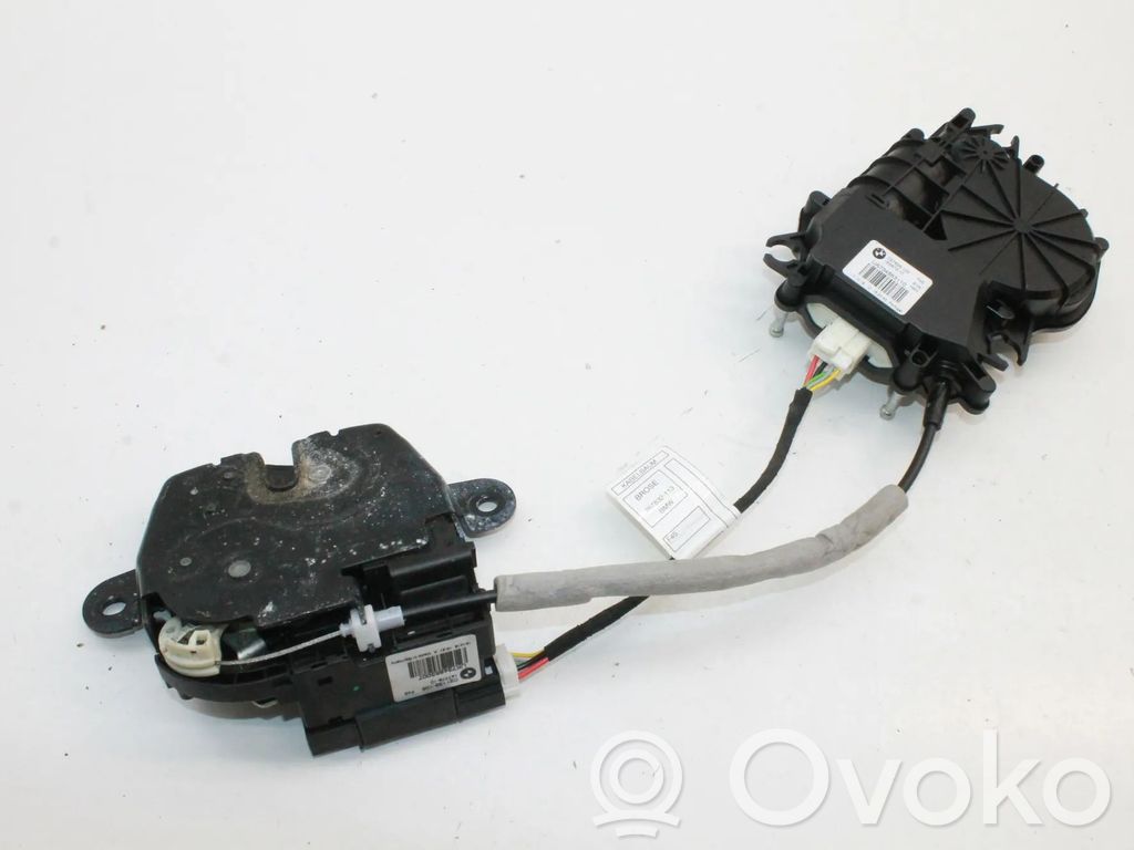 BMW 2 F46 Încuietoare portbagaj 