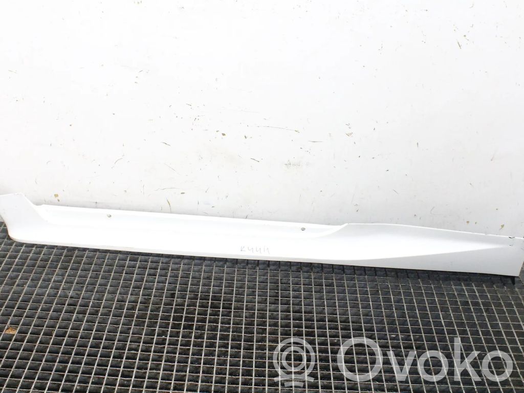 Toyota Yaris XP210 Prag 