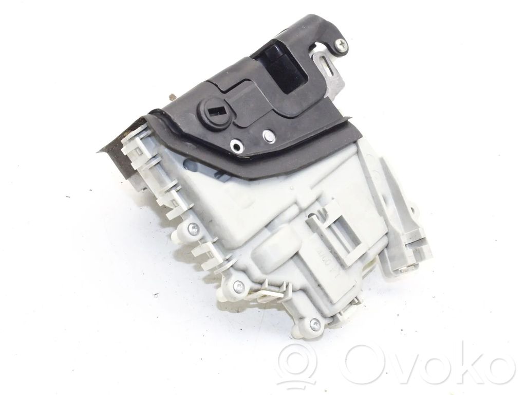 Audi A3 S3 8V Cerradura de puerta trasera
