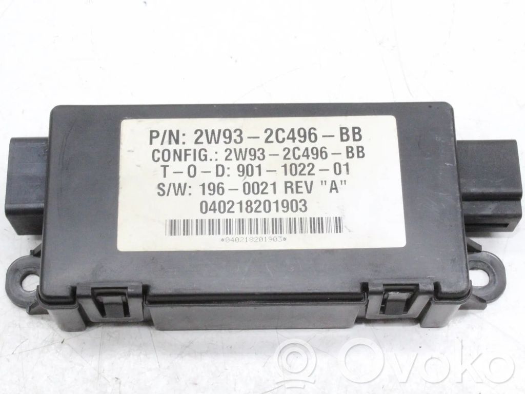 Unitate/modul comandă EMF frână spate   2W932C496BB