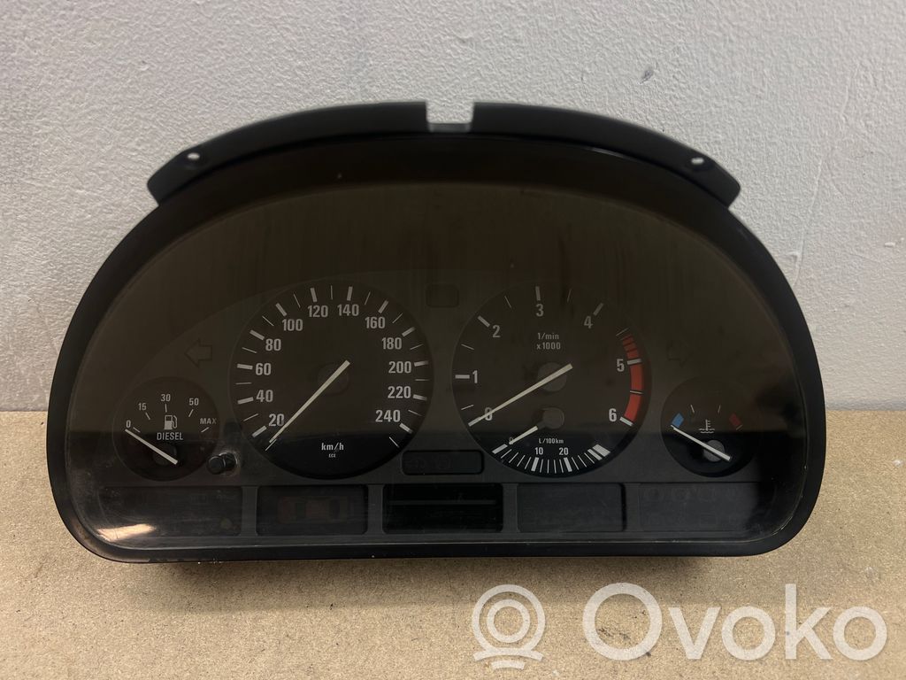 BMW 5 E39 Speedometer (instrument cluster) 