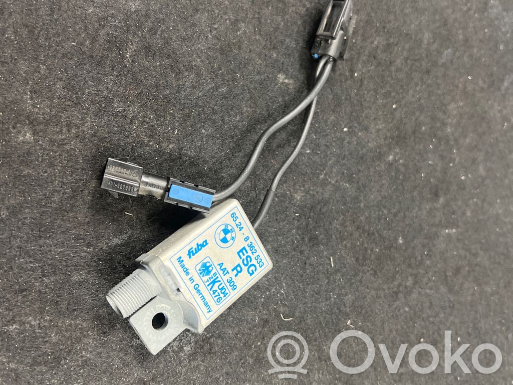 BMW 5 E39 Antenos stiprintuvas 