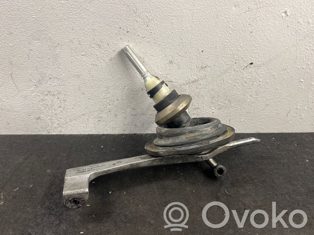BMW 3 E90 E91 Gear shifter/selector 