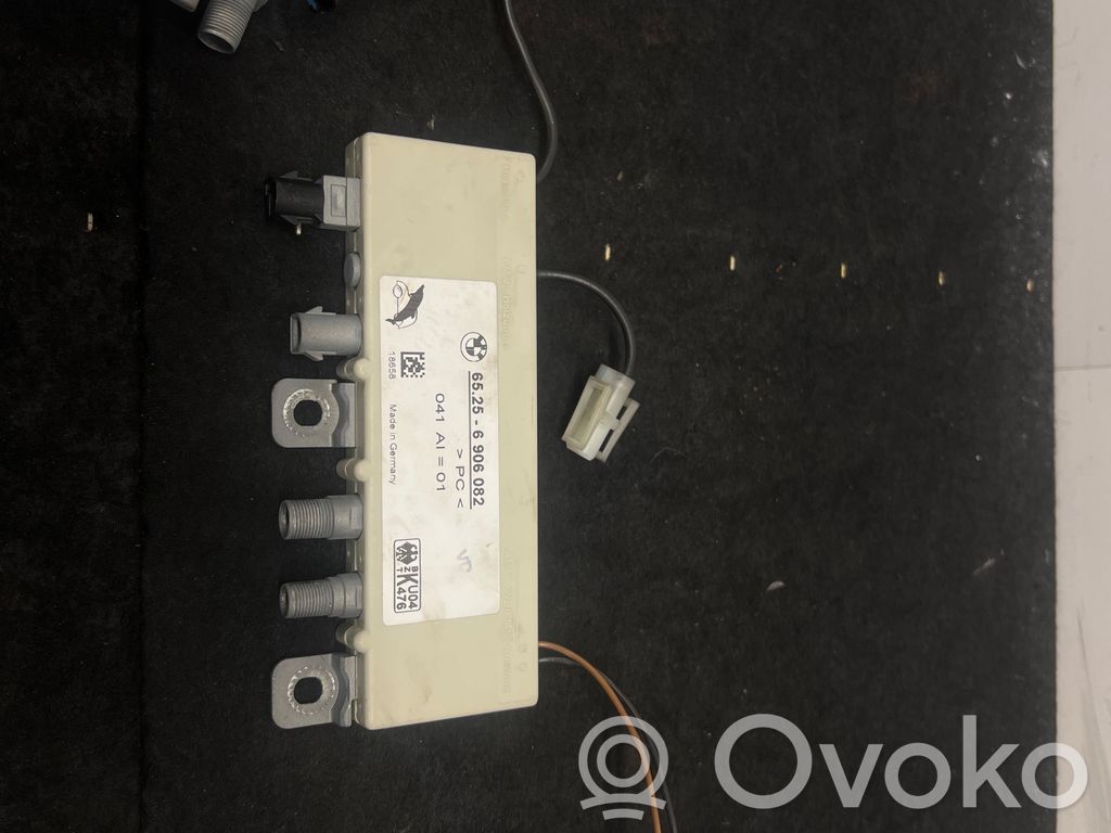 BMW 5 E39 Antenna control unit 