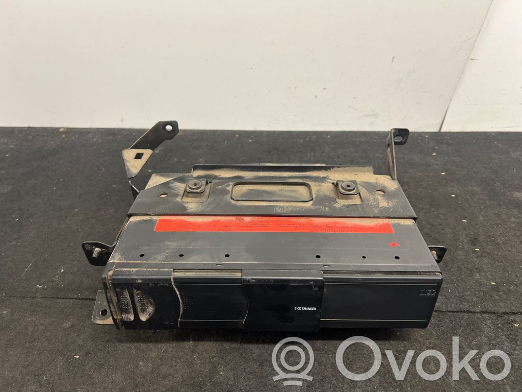 BMW 3 E90 E91 CD/DVD changer 
