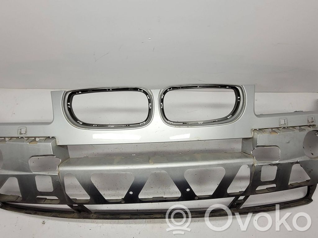 BMW X3 E83 Front bumper 