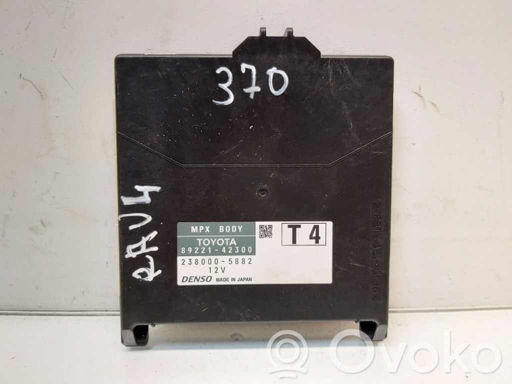 Toyota RAV 4 (XA40) Inne komputery / moduły / sterowniki 