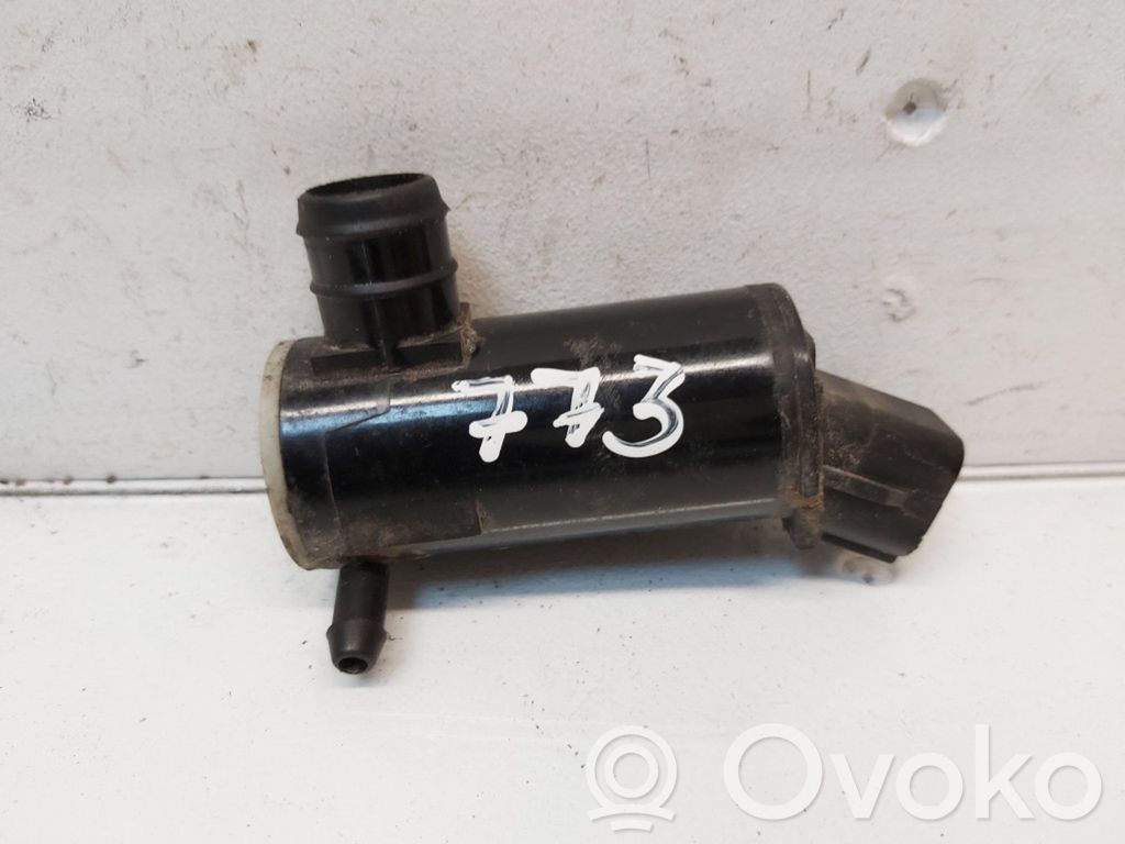 KIA Picanto Windscreen/windshield washer pump 