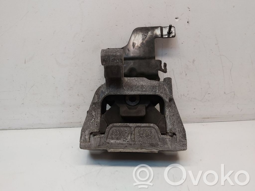 Seat Alhambra (Mk2) Engine mount bracket 