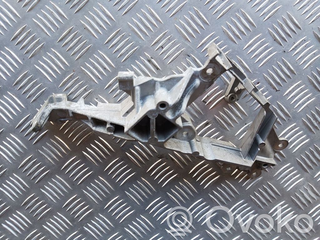 Land Rover Range Rover Evoque L538 Other engine bay part 