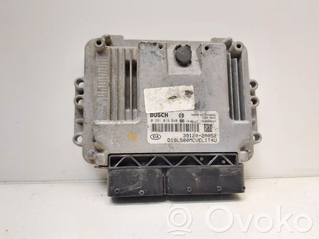 KIA Sportage Engine control unit/module 