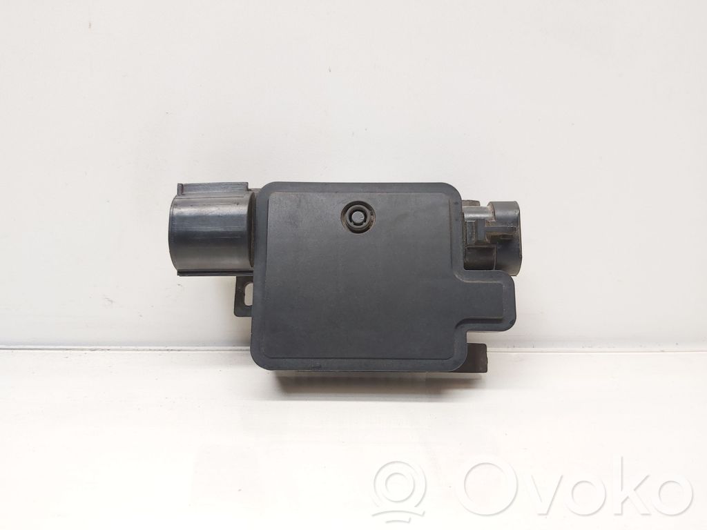 Volvo V70 Fan control module 