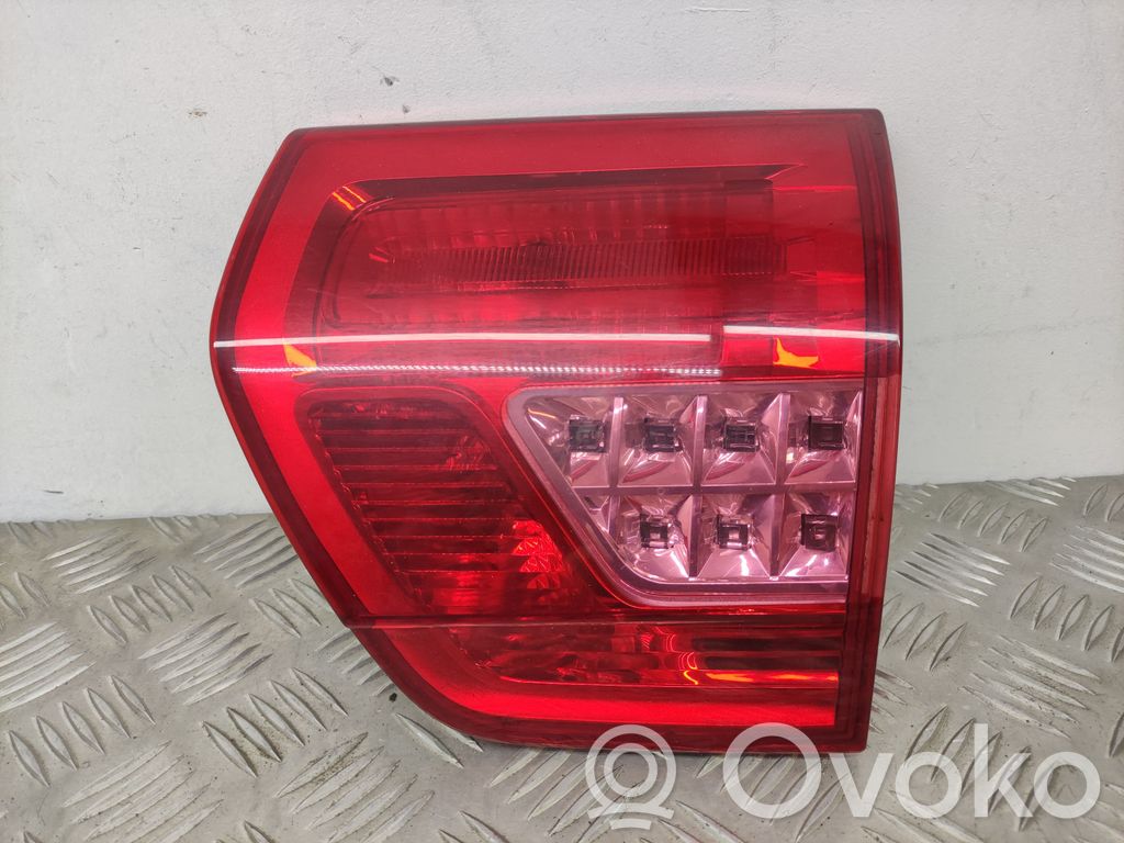 Citroen C5 Galinis žibintas dangtyje 