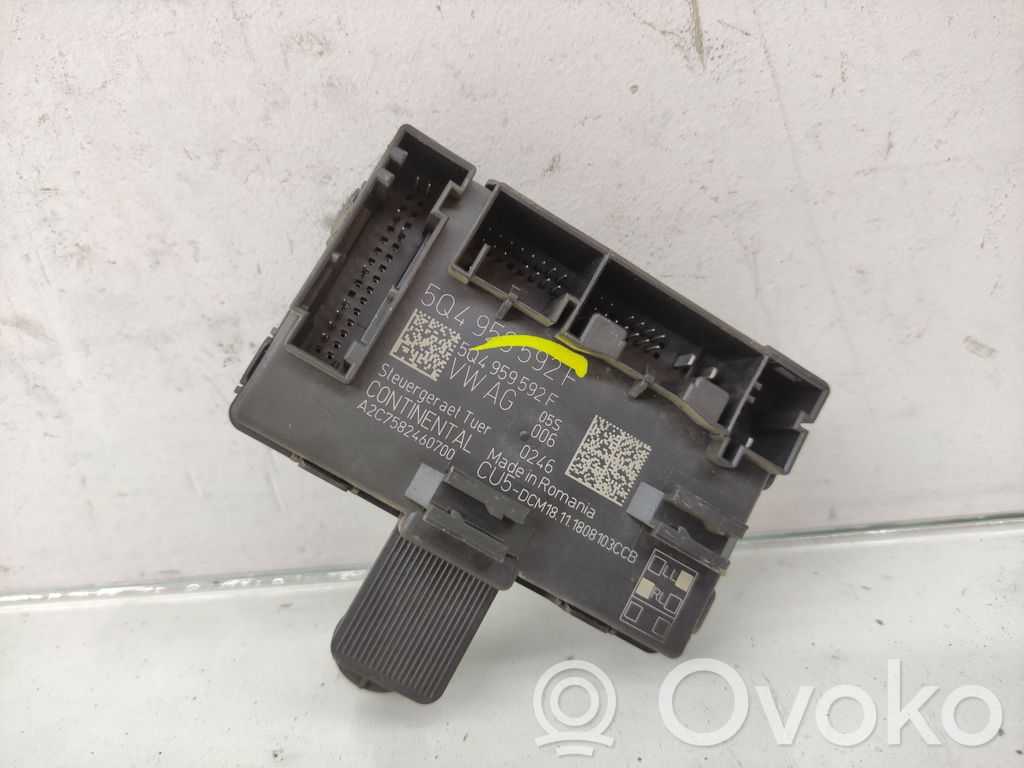 Skoda Superb B8 (3V) Door control unit/module 