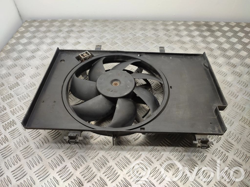 Ford Fiesta Elektrisks radiatoru ventilators 