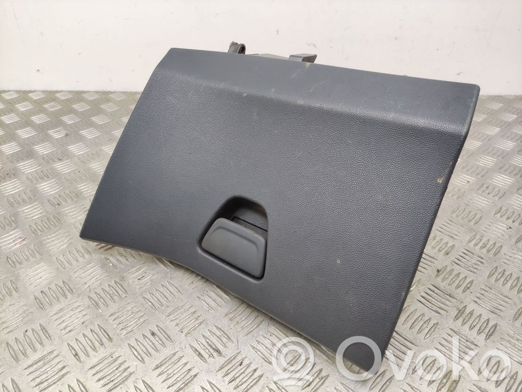 Ford Fiesta Daiktadėžė 