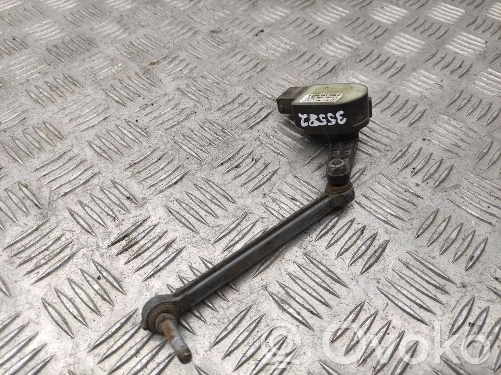 Volkswagen Phaeton Headlight/headlamp level sensor 