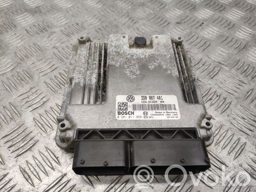 Volkswagen Phaeton Engine control unit/module 